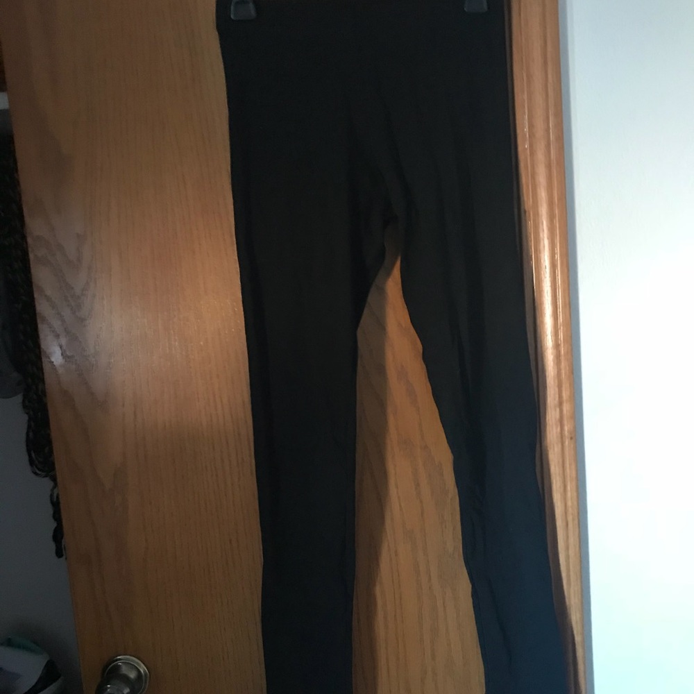 NWOT Attention leggings size small